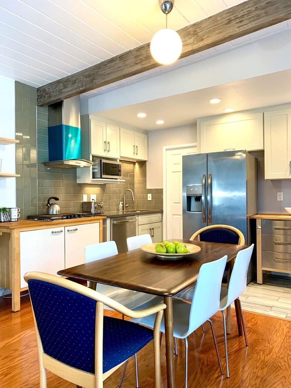 Dinning area and kitchen 