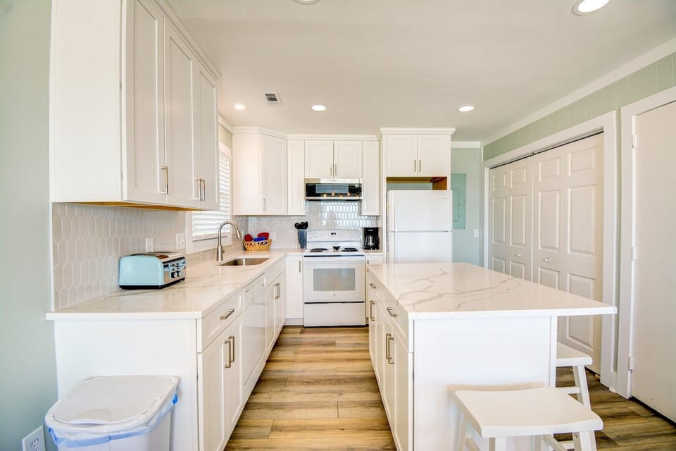 Kitchen 2
