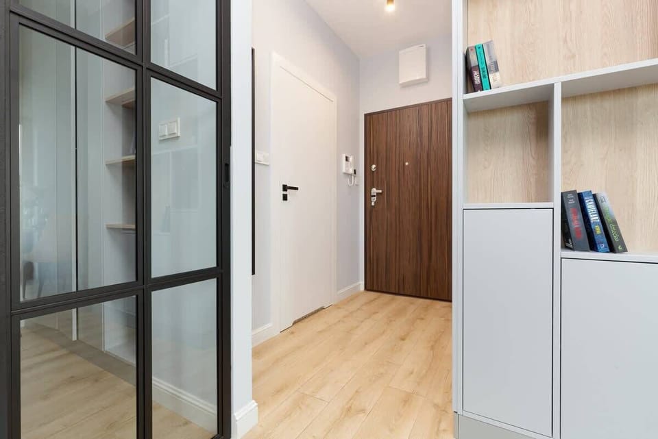 Hallway of the apartment.