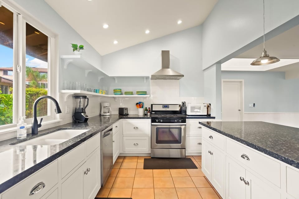 Kitchen (1)