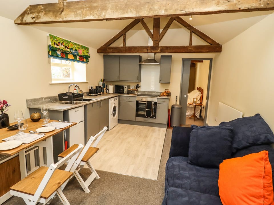 Cottage | Interior