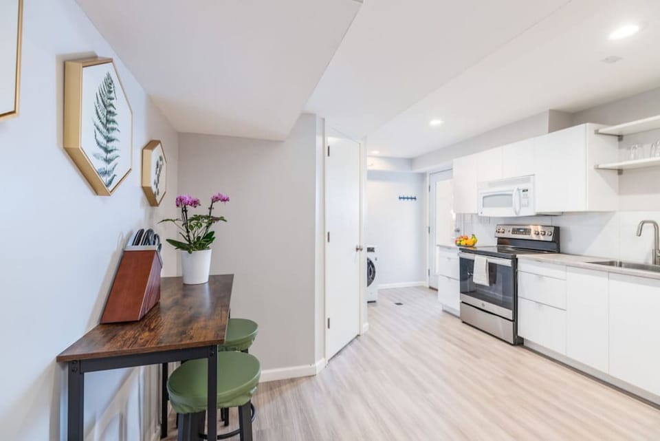 Clean kitchen space