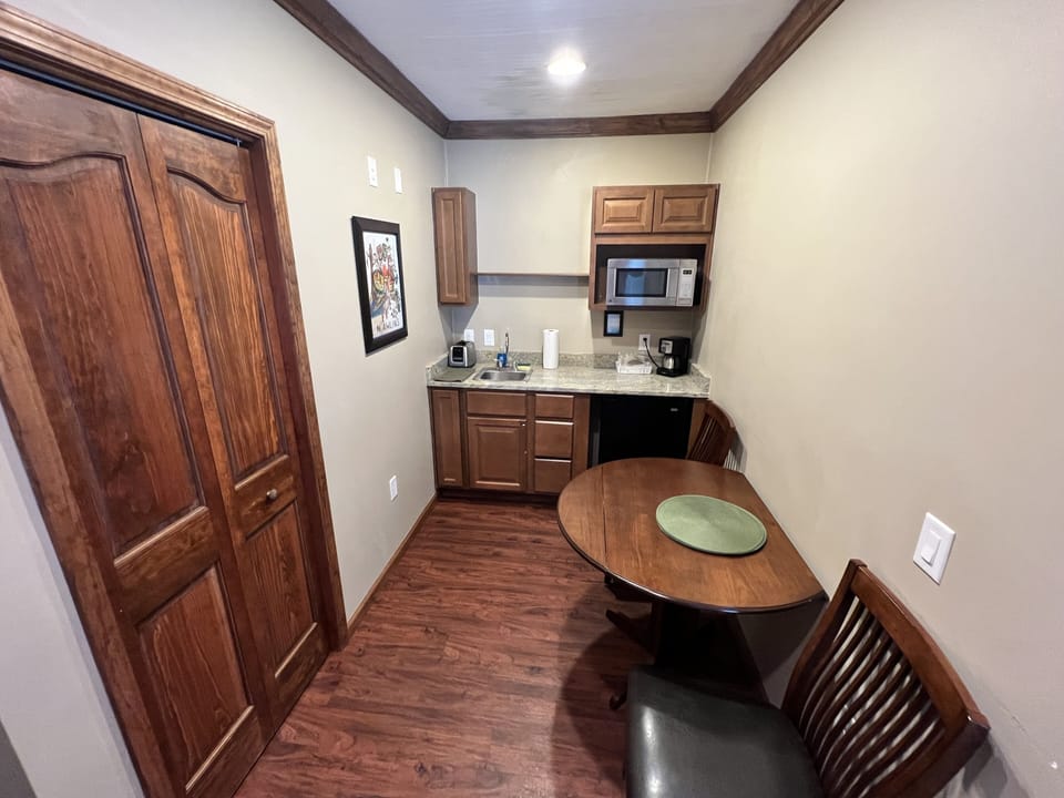 Standard Villa | Private kitchen | Mini-fridge, coffee/tea maker