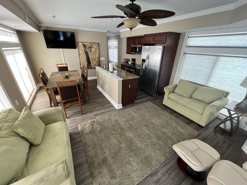 Signature Villa, Lake View | Living area | 32-inch LCD TV with satellite channels, TV