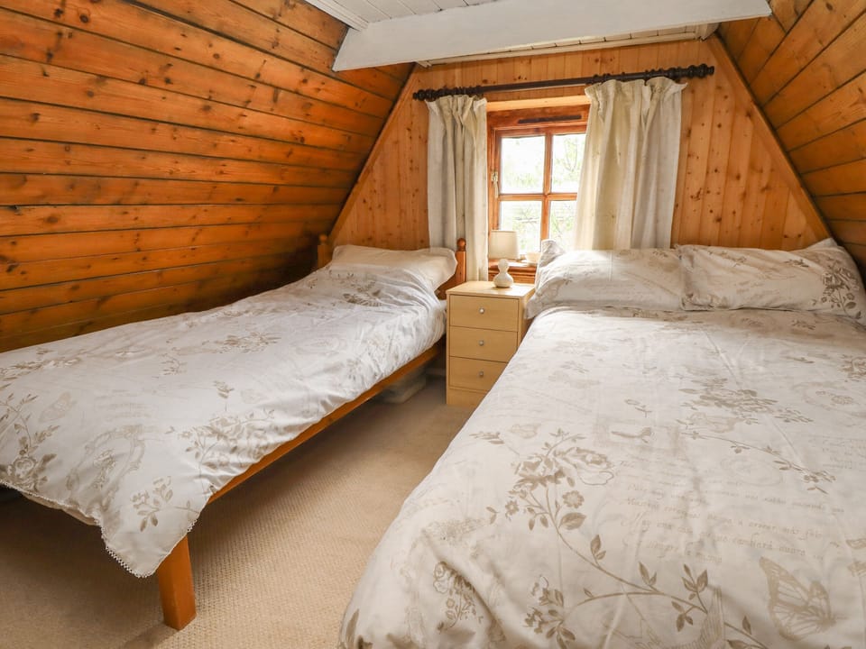 Cottage | Interior