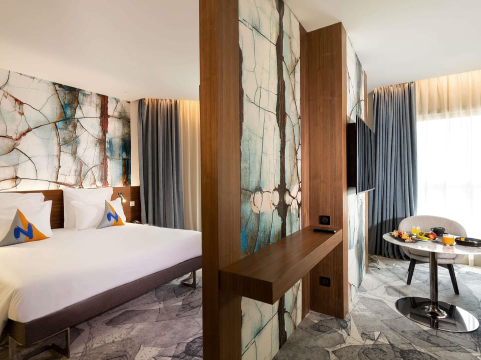 Superior Suite, 1 Double Bed with Sofa bed | Hypo-allergenic bedding, minibar, in-room safe, desk