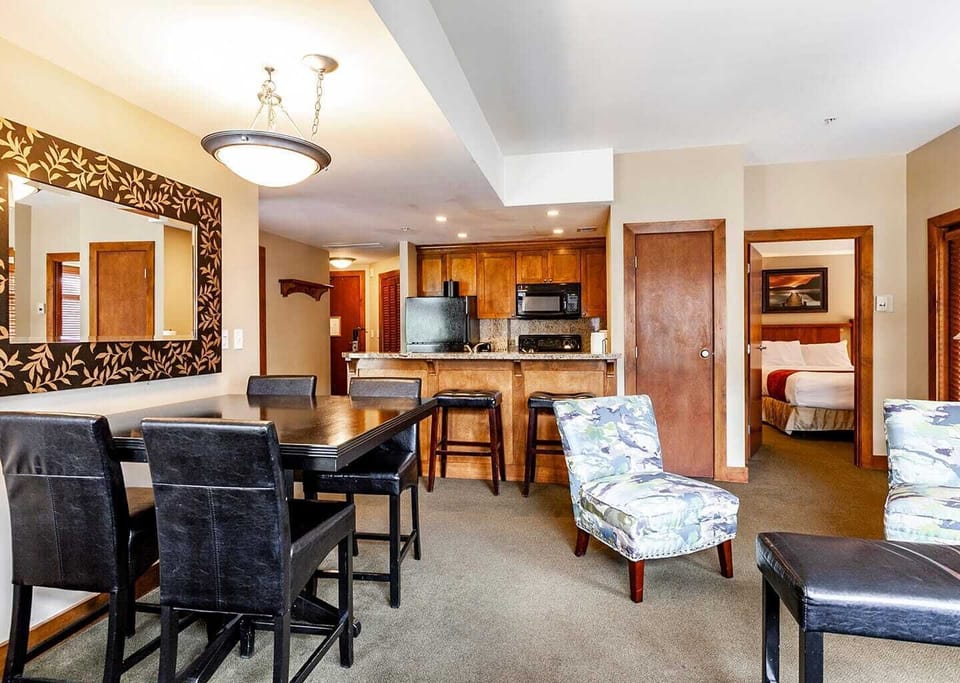 Dining / Kitchen / Bedroom