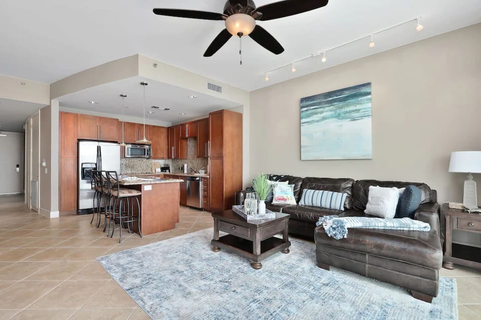 Living Room & Kitchen