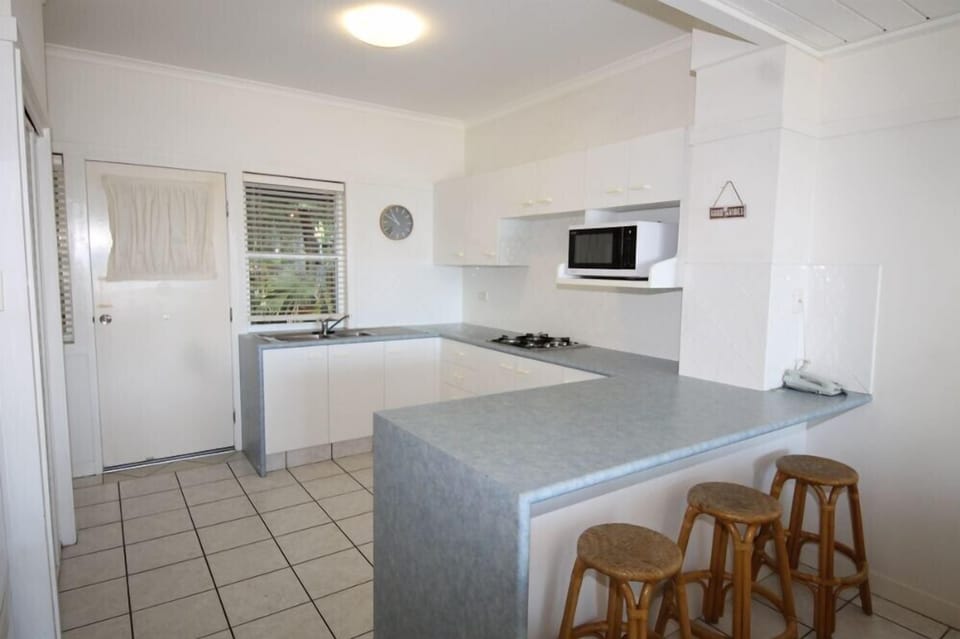 Villa 40 Kitchen
