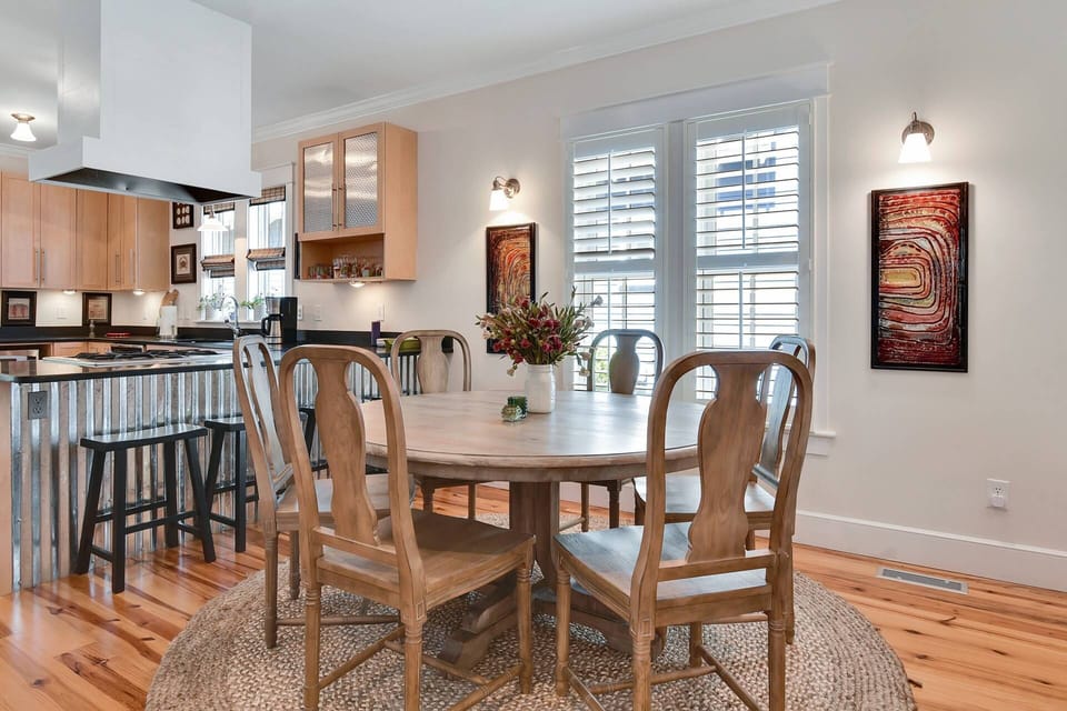Open floor plan with kitchen for dining with friends and family