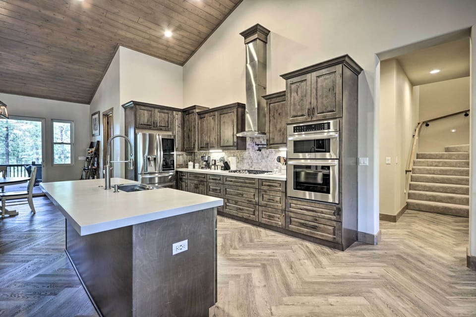 Kitchen | Fully Equipped | Cooking Utensils