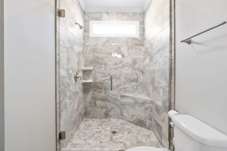 A step-in shower to wash away the salt & sand.