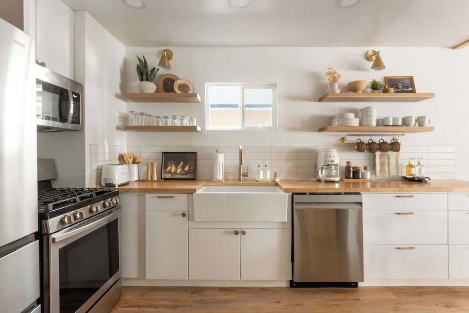 Dishwasher and farm sink