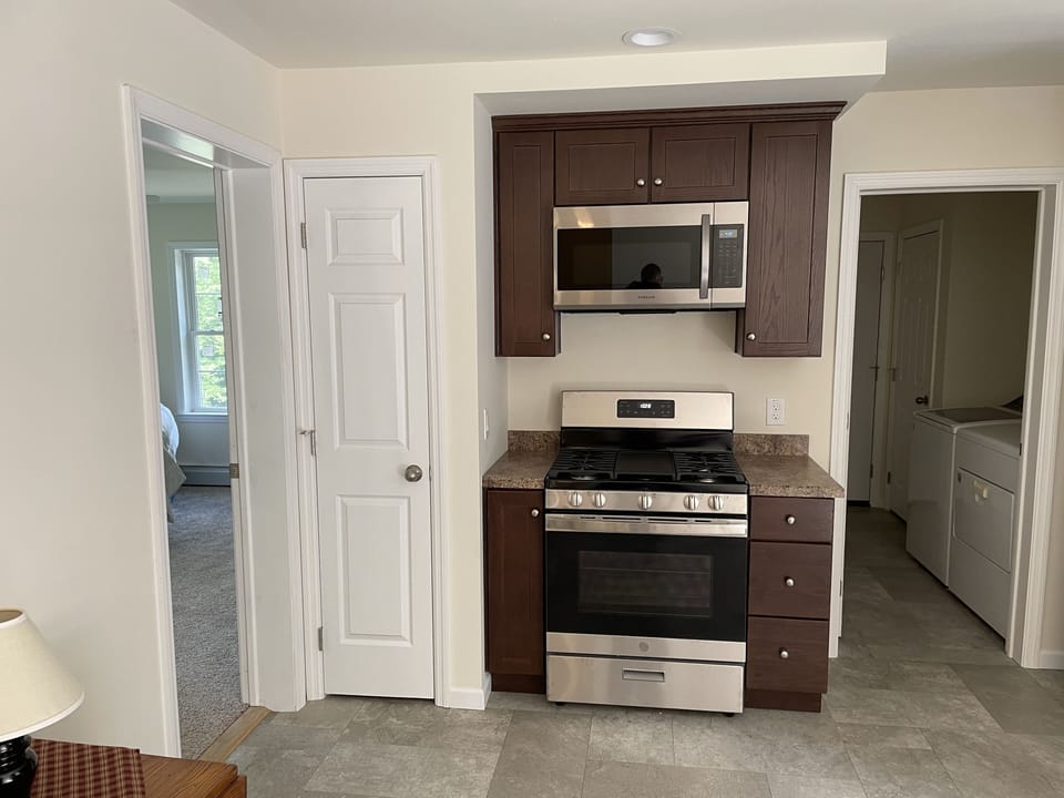 Kitchen stove & microwave