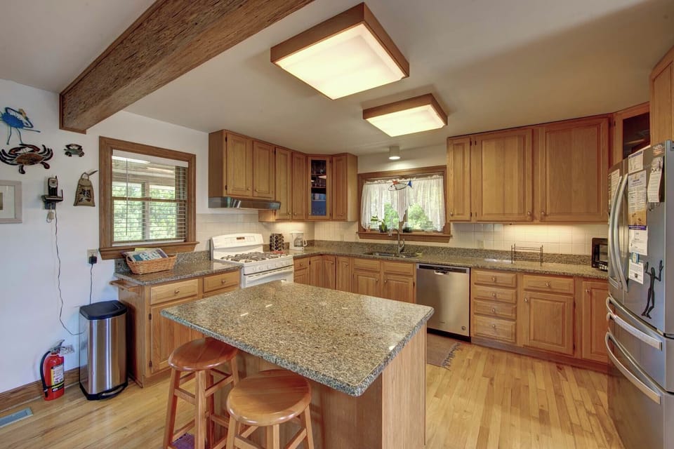 Kitchen (2)