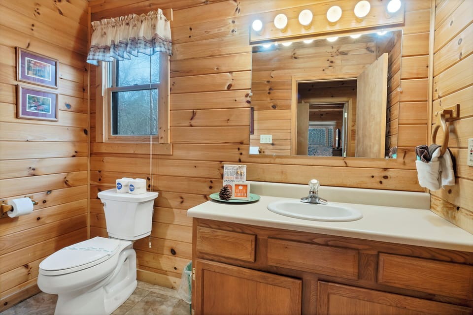 Main floor bathroom.
