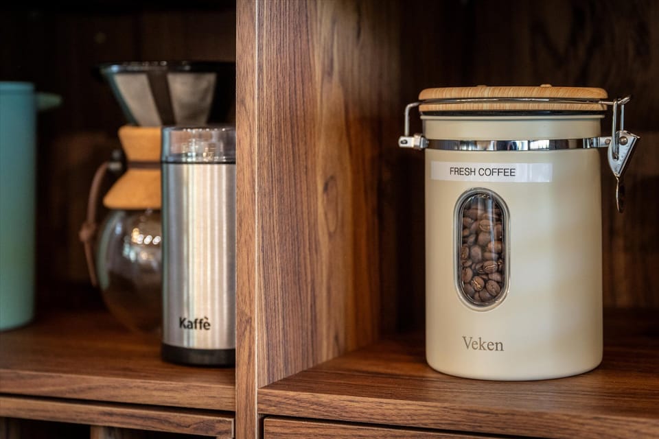 Fresh coffee for everyone.