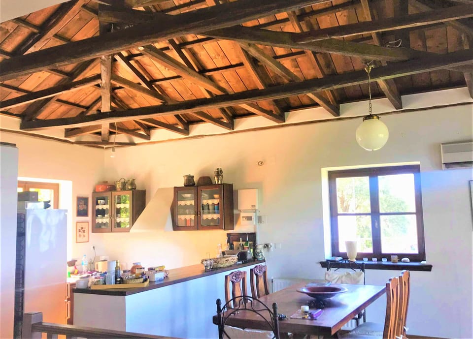 Villa, 4 Bedrooms, Smoking, Balcony | Interior
