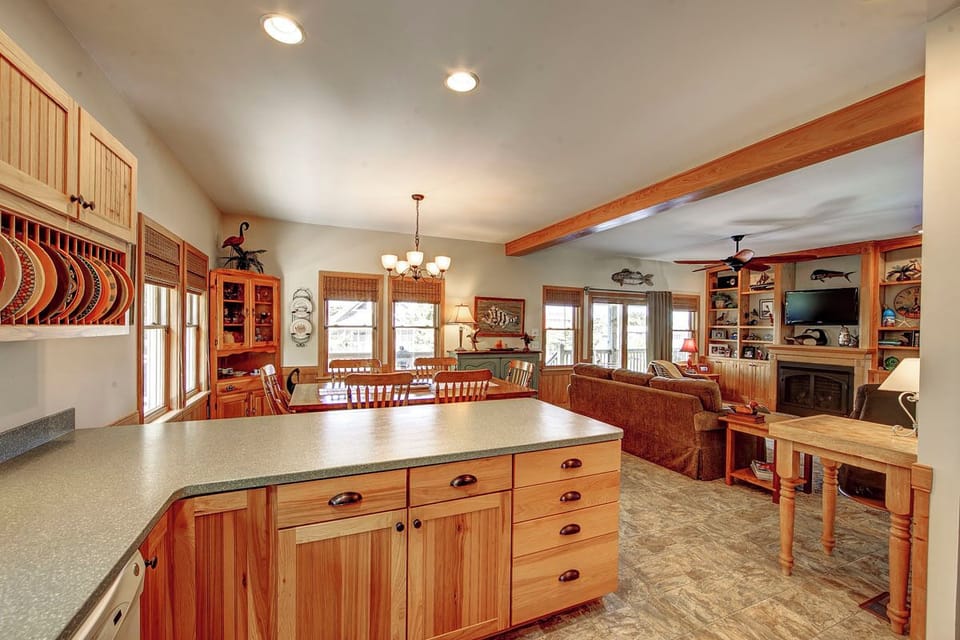 Kitchen (2)