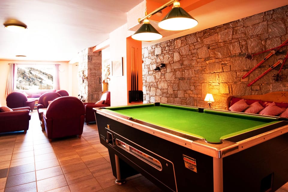 Game room