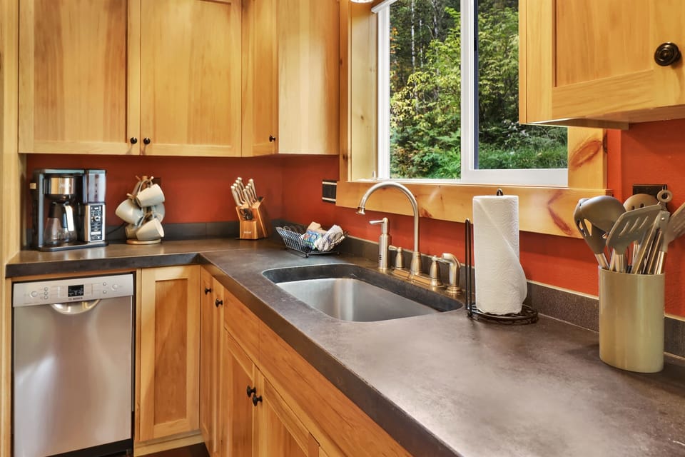 Dishwasher helps make clean up easy after a delicious home cooked meal! 