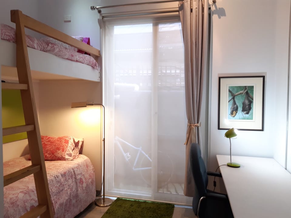 StayCentral - Fairfield 4Br Home House in Melbourne