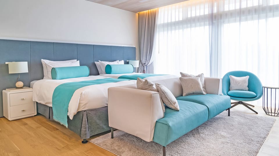 1 bedroom, premium bedding, minibar, in-room safe
