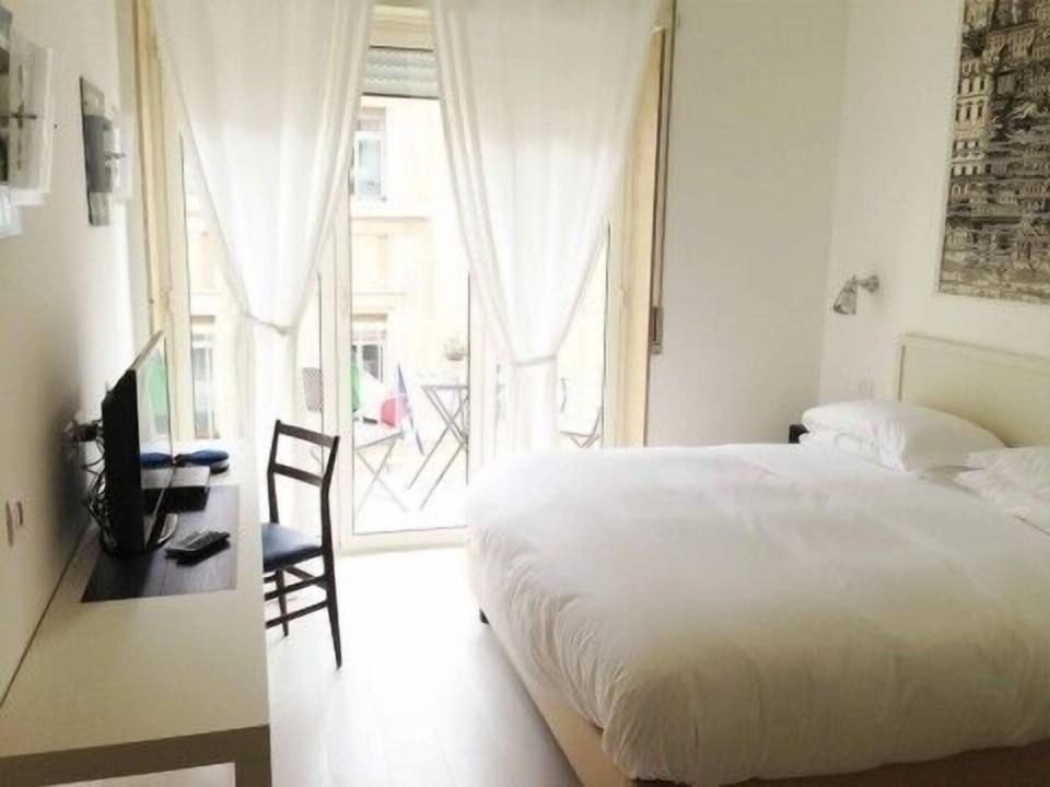 Classic Double Room | Premium bedding, in-room safe, desk, soundproofing