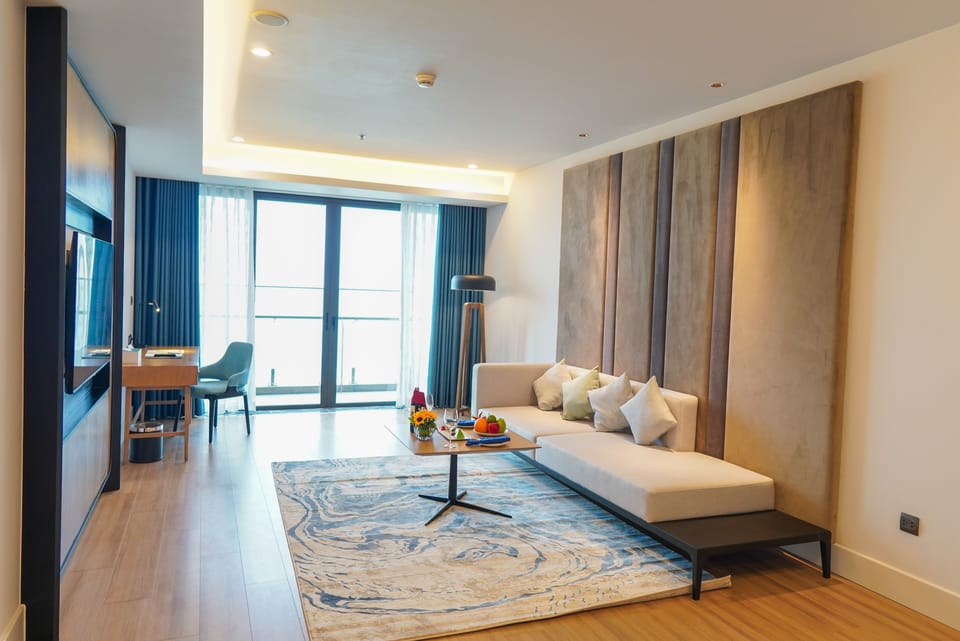 Suite, Ocean View | Living area | LCD TV