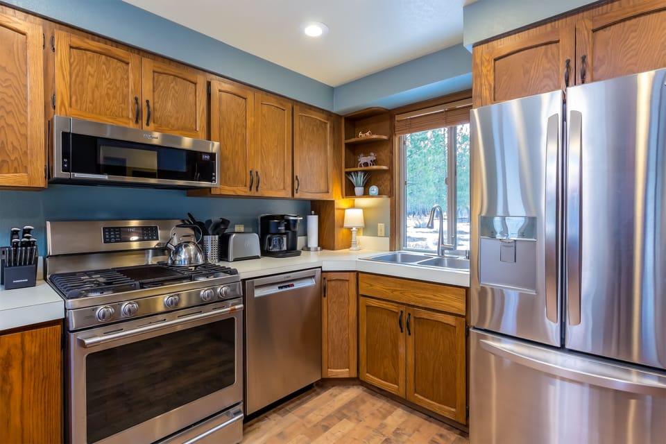 Kitchen - Main Level