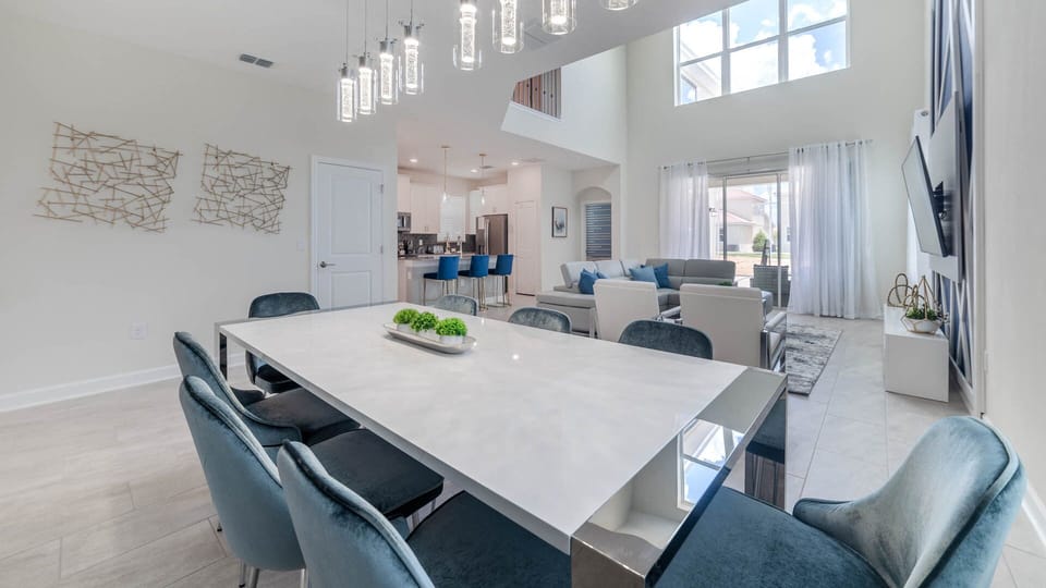 Dining Room (Angle)