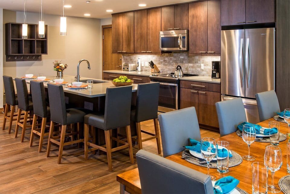 Breckenridge Grand Lodge on Peak 8   Master kitchen and dining