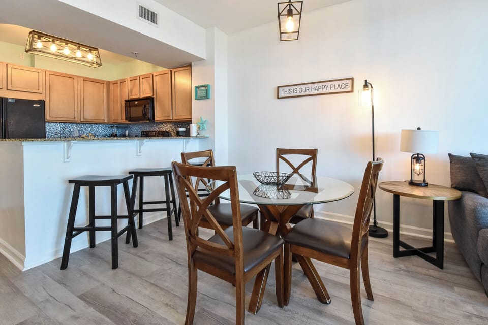 The Palms of Destin 1504 - Dining Area