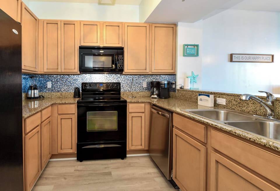 The Palms of Destin 1504 - Kitchen