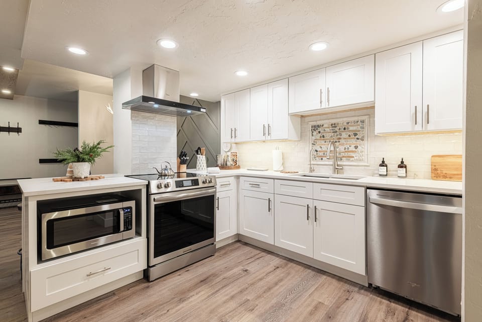 Kitchen with stainless appliances and ample counter space