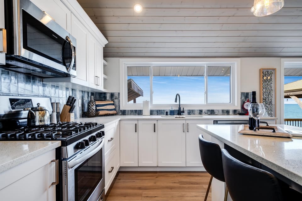 Kitchen with everything you need!