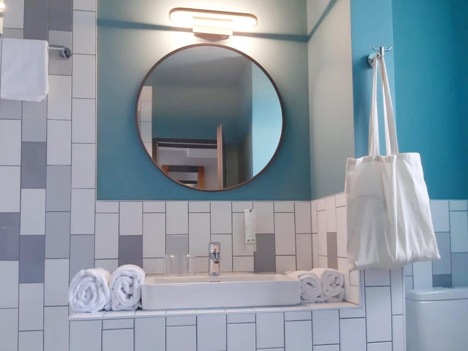 Hair dryer, towels