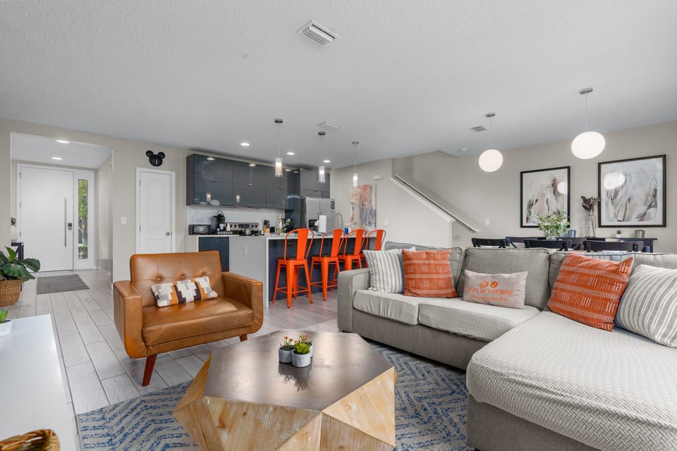 Open concept floor plan!