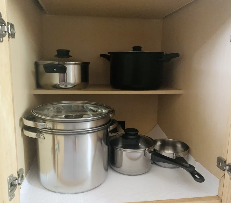 Fully stocked Kitchen