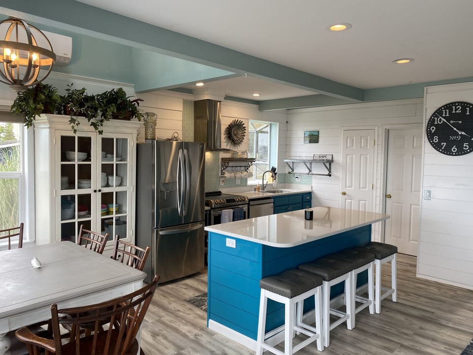 Kitchen and dining area