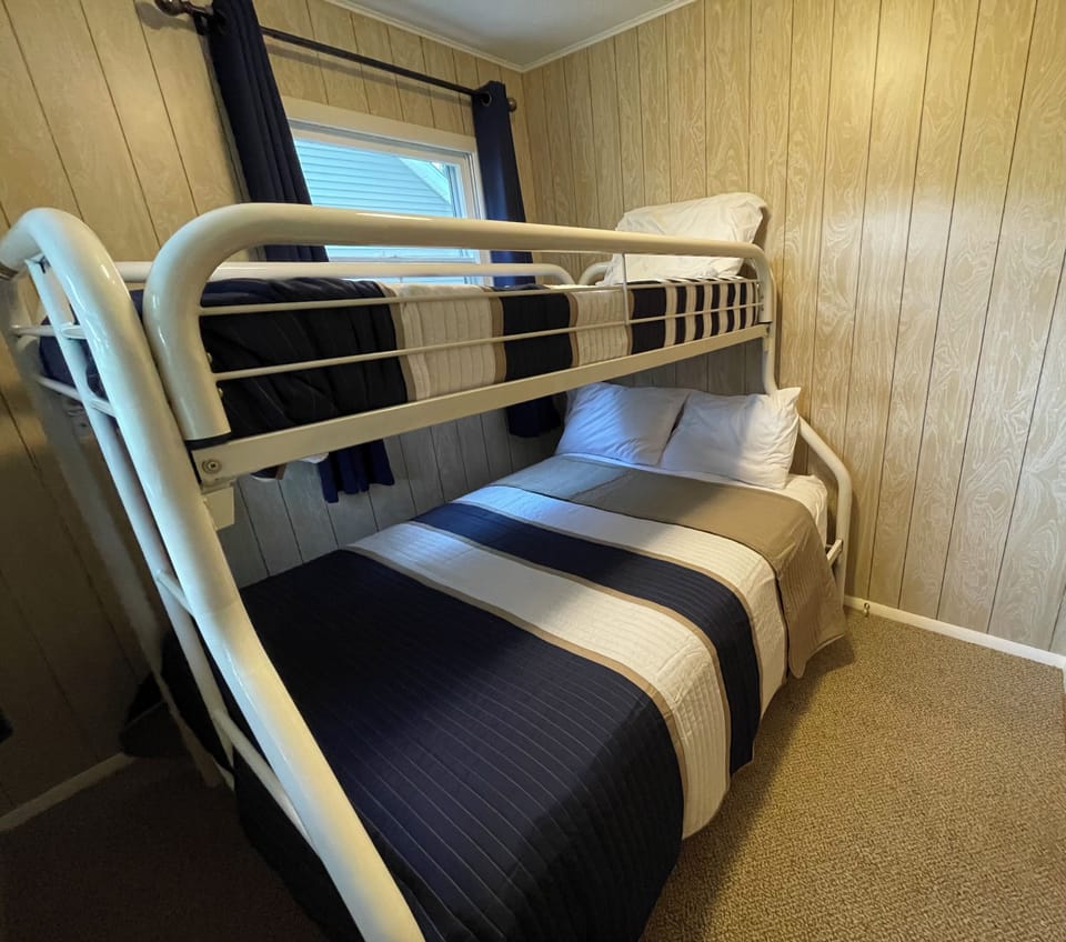 Bunk room
