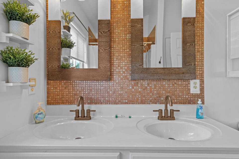 Master bath