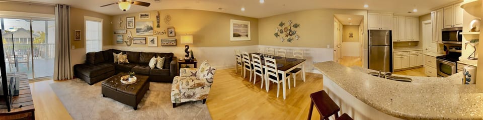 Panoramic view of Living room/Dining room/Kitchen