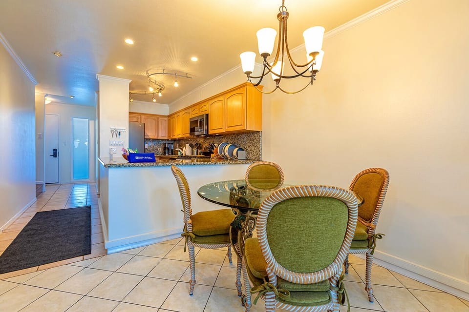 Open kitchen bar allows for conversating