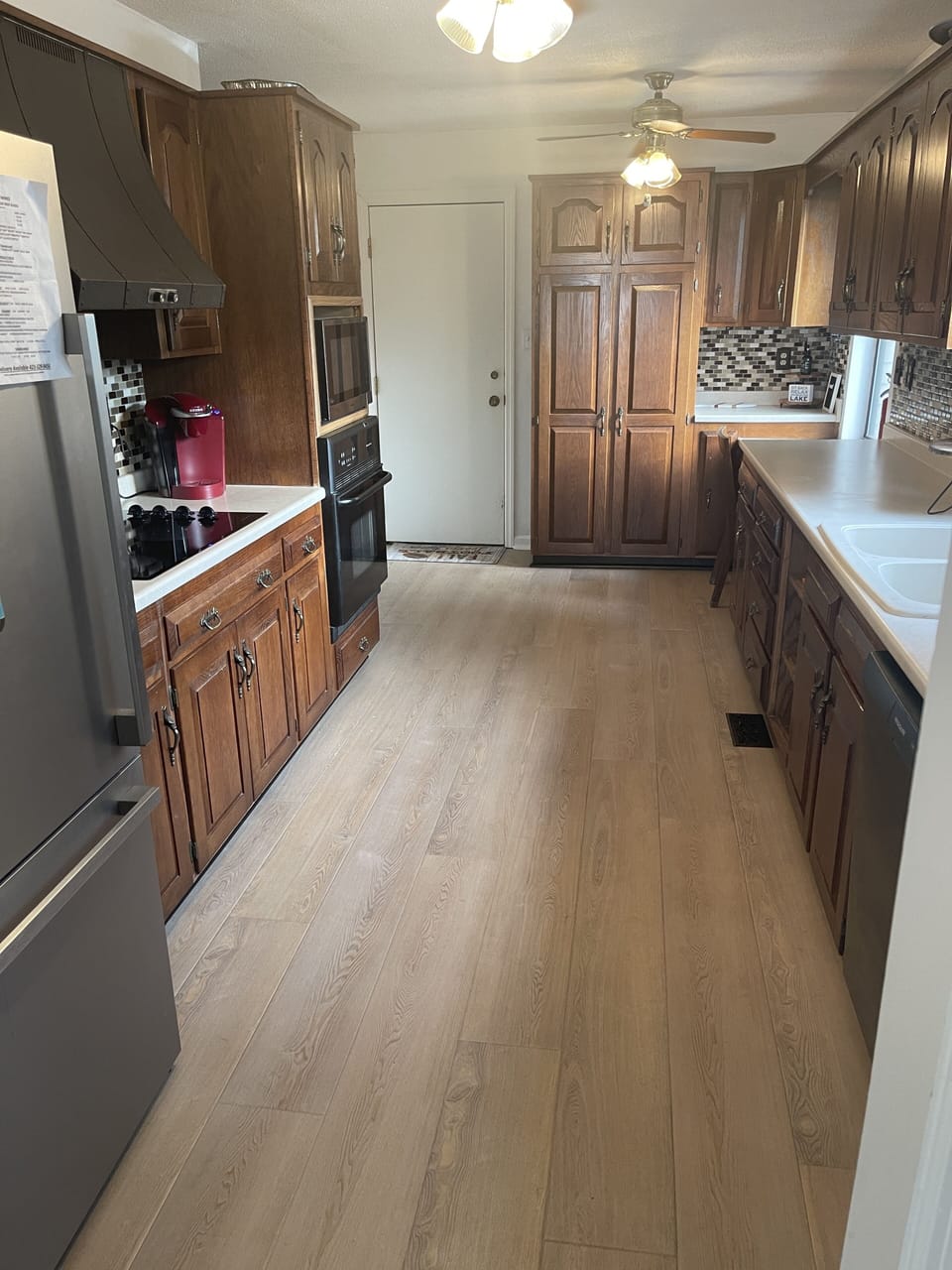 Well appointed kitchen with all appliances plus Keurig and drip coffee…