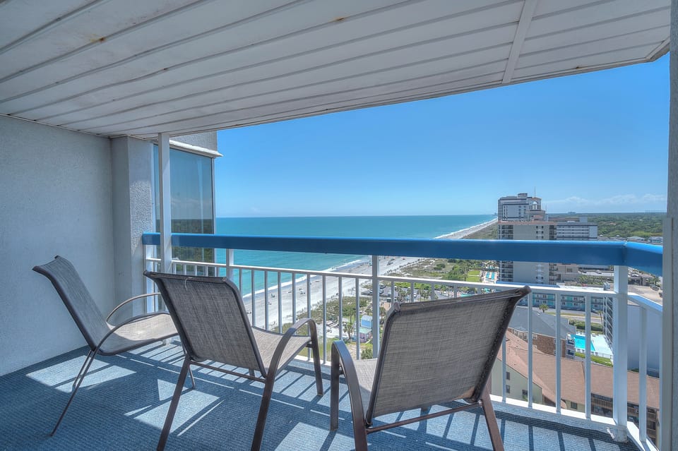 Sit down with a cup of coffee while watching the waves.