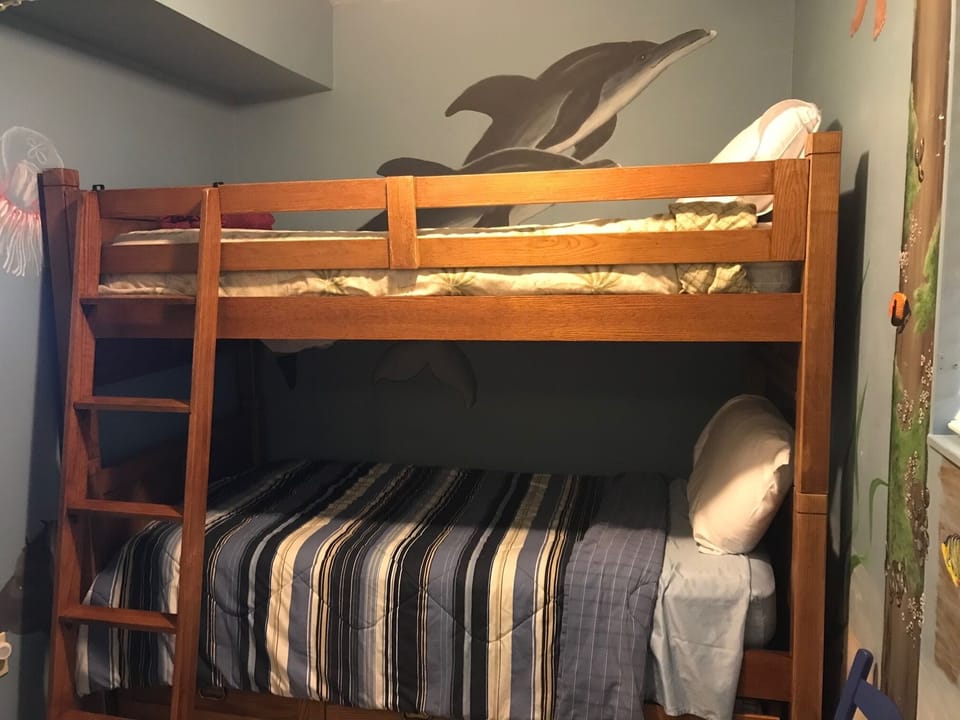 Short twin bunks