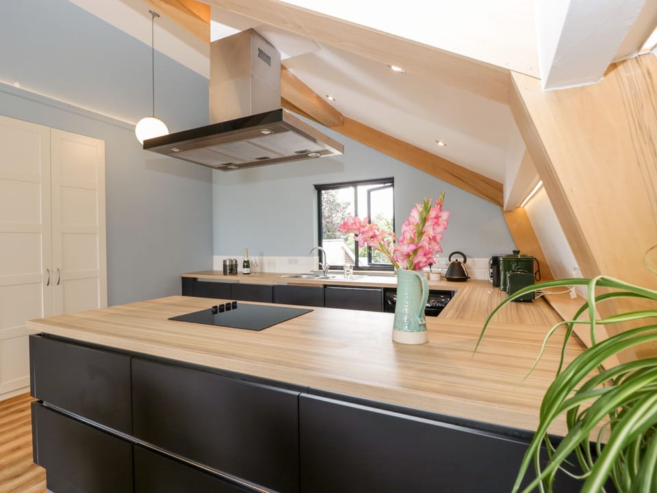 Cottage | Interior