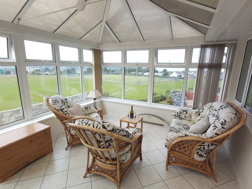 Conservatory | Cri&rsquo;r Wylan, Fishguard
