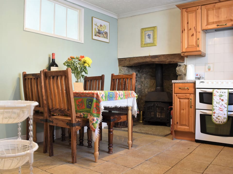 Kitchen/diner | Scenery Cottage, Bridford, Dartmoor